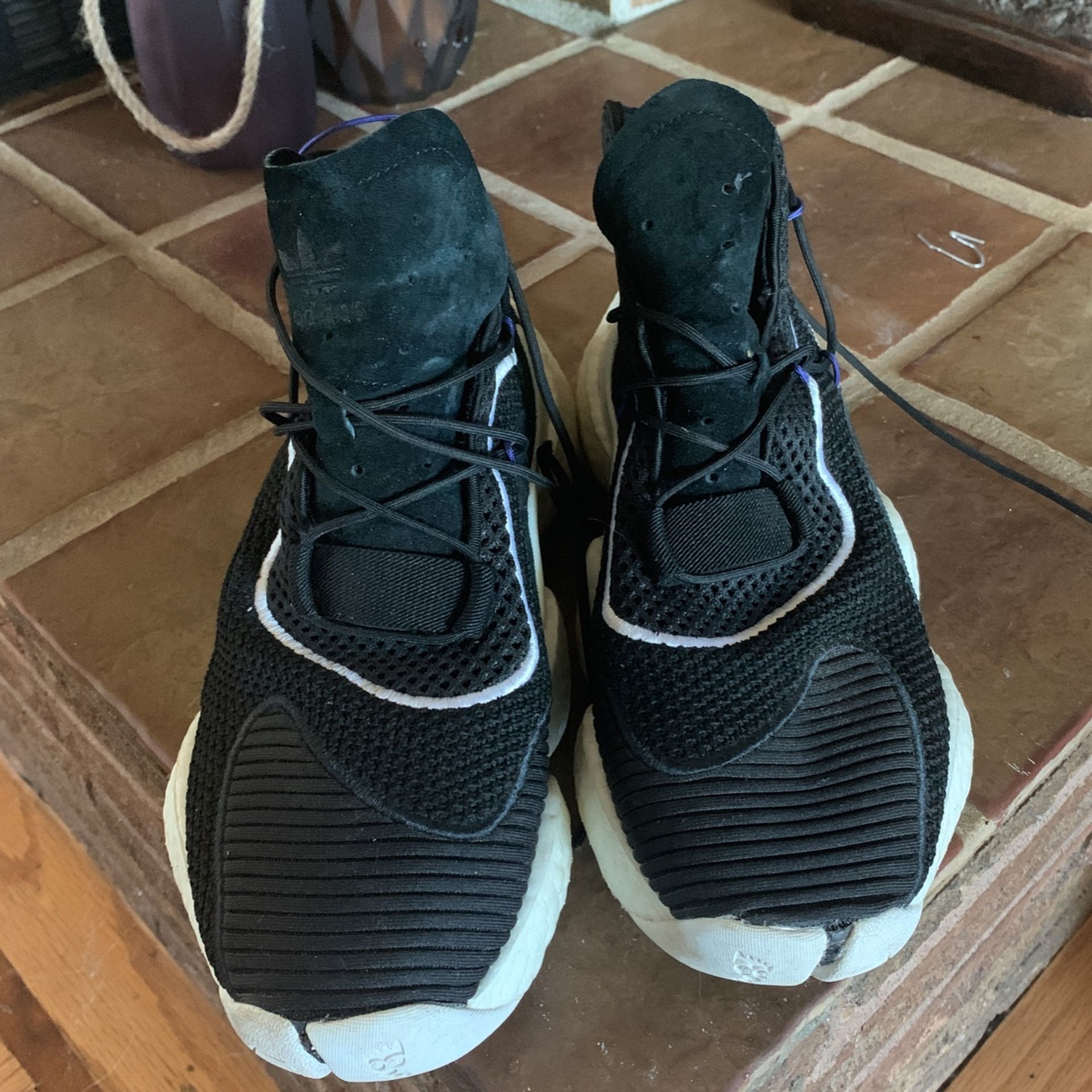 Adidas mens shoes
