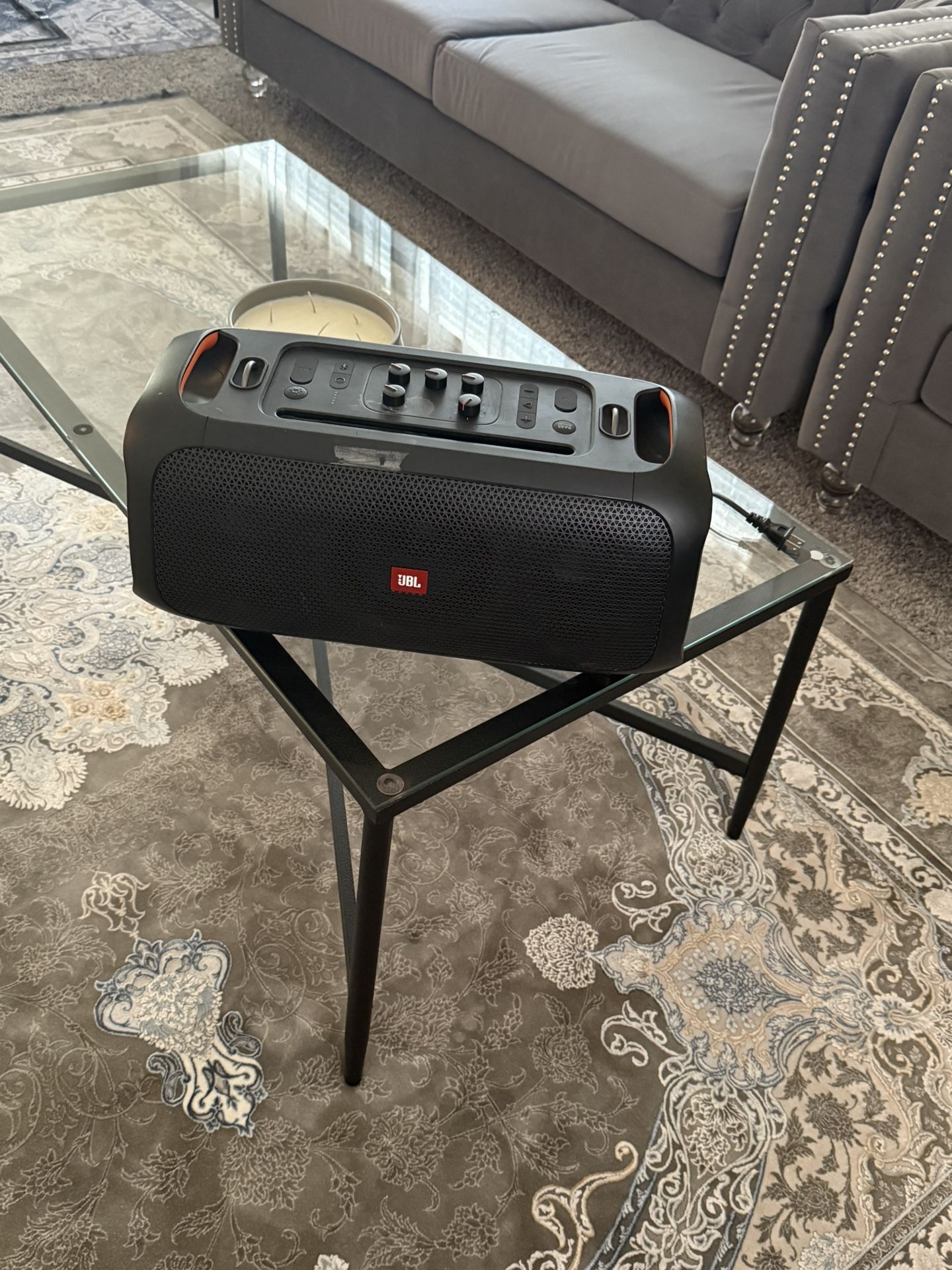 Beautiful 😻 Refurbished JBL Party Box on the Go Bluetooth Speaker