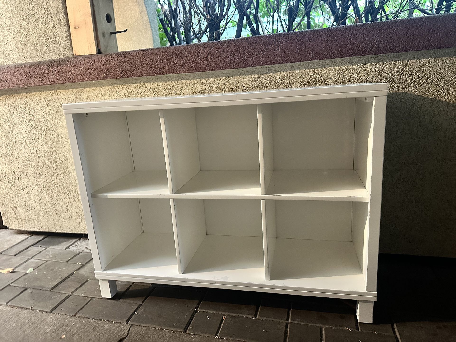 Solid Wood 6-cube Shelf (Land Of Nod)