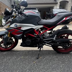 2022 BMW G310R Motorcycle