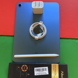 256gb Apple IPad 10th Generation (10.9” Liquid / 2022 model) with pen, keyboard, case & Accessories (warranty 2026) 