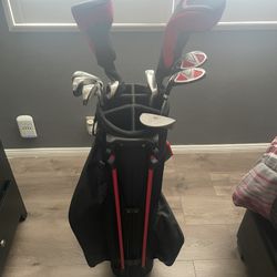 Left Handed Golf Set