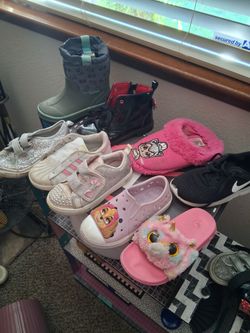 Kids shoes size 10 to 12