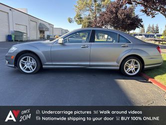 2011 Mercedes-Benz S 550