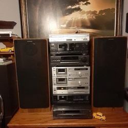 VINTAGE PIONEER TOWER SPEAKERS 