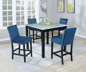 COUNTER HEIGHT DINING TABLE AND CHAIRS 