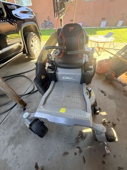 Sit Down Lawnmower 2023 Gray An 2024 Red New