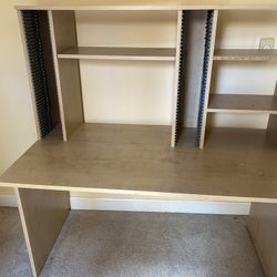 Good free desk to give