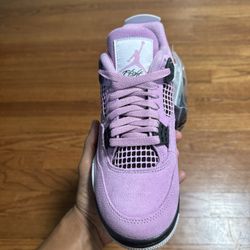 WMNS AIR JORDAN 4 RETRO SIZES 6.5W/5M, 7.5W/6M, 8.5W/7M