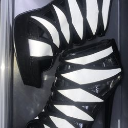 Size 7 - Carlos Santana Women’s Platform Shoes Heels Black/White Brand New