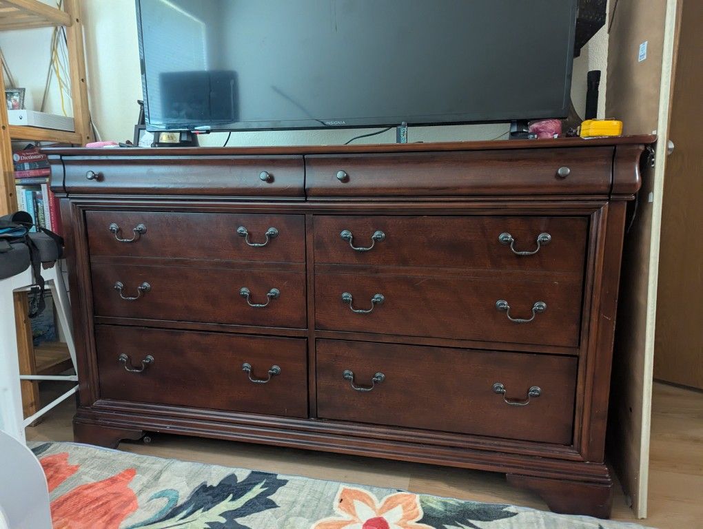 Beautiful Heavy Dresser
