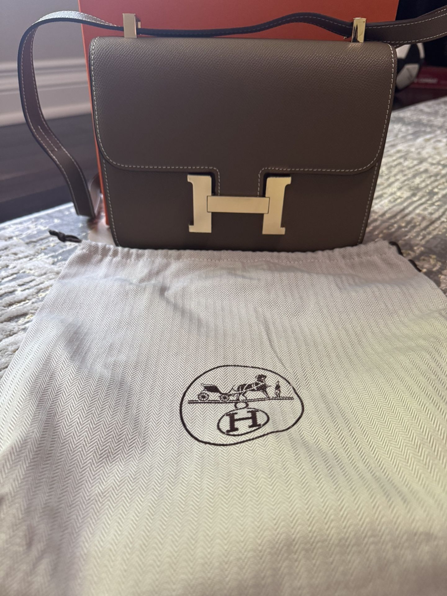 Hermes Constance 24 Crossbody bag