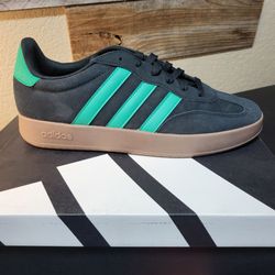 *NEW* Adidas Barreda Core Black Court Green Gum JR1326 Size Men’s 12 Women's 13 with Box