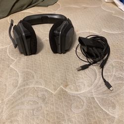 Ps4 Wireless Headset With Charger 