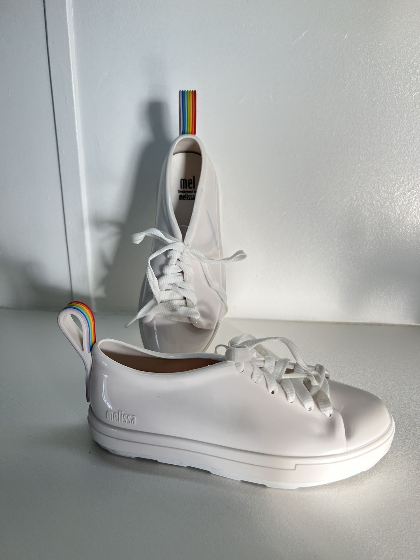 Melissa  Mel dreamed by Melissa White Rubber White Glossy Shoes w/ Rainbow Tabs Size 2