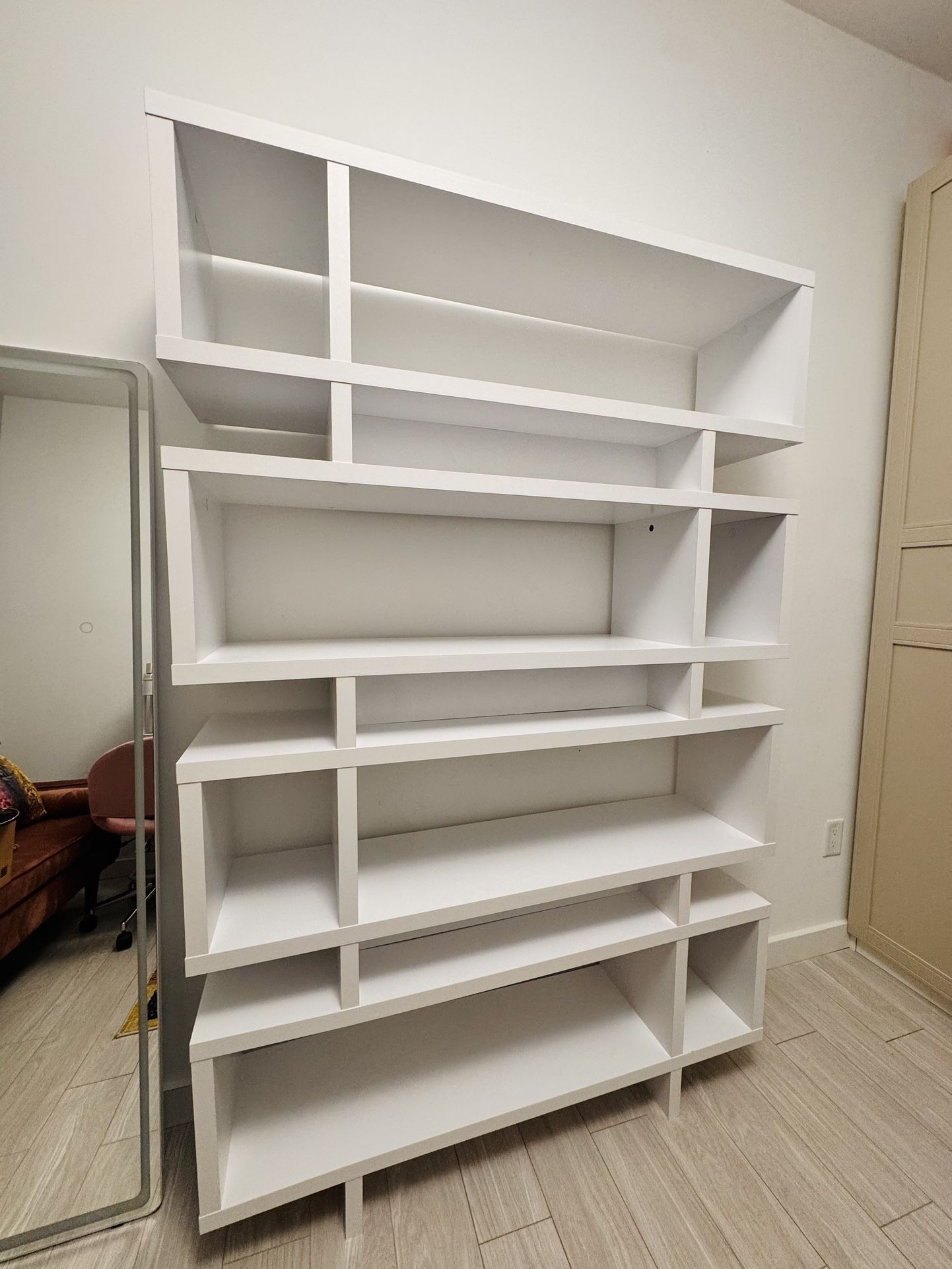 Standard Bookcase📚 - White