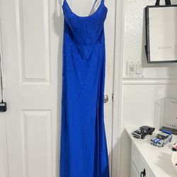 Expensive Royal Blue prom dress Brand new ! 