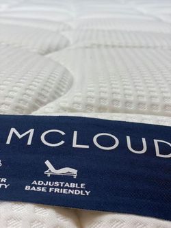 King Mattress by DreamCloud
