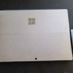 Microsoft Surface Pro 4 Wi