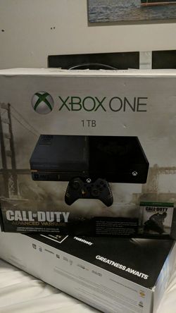 ADVANCED WARFARE XBOX ONE w/games *Best offer*