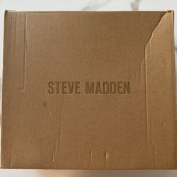 Steve Madden Ladies’ Chelsea Boot 