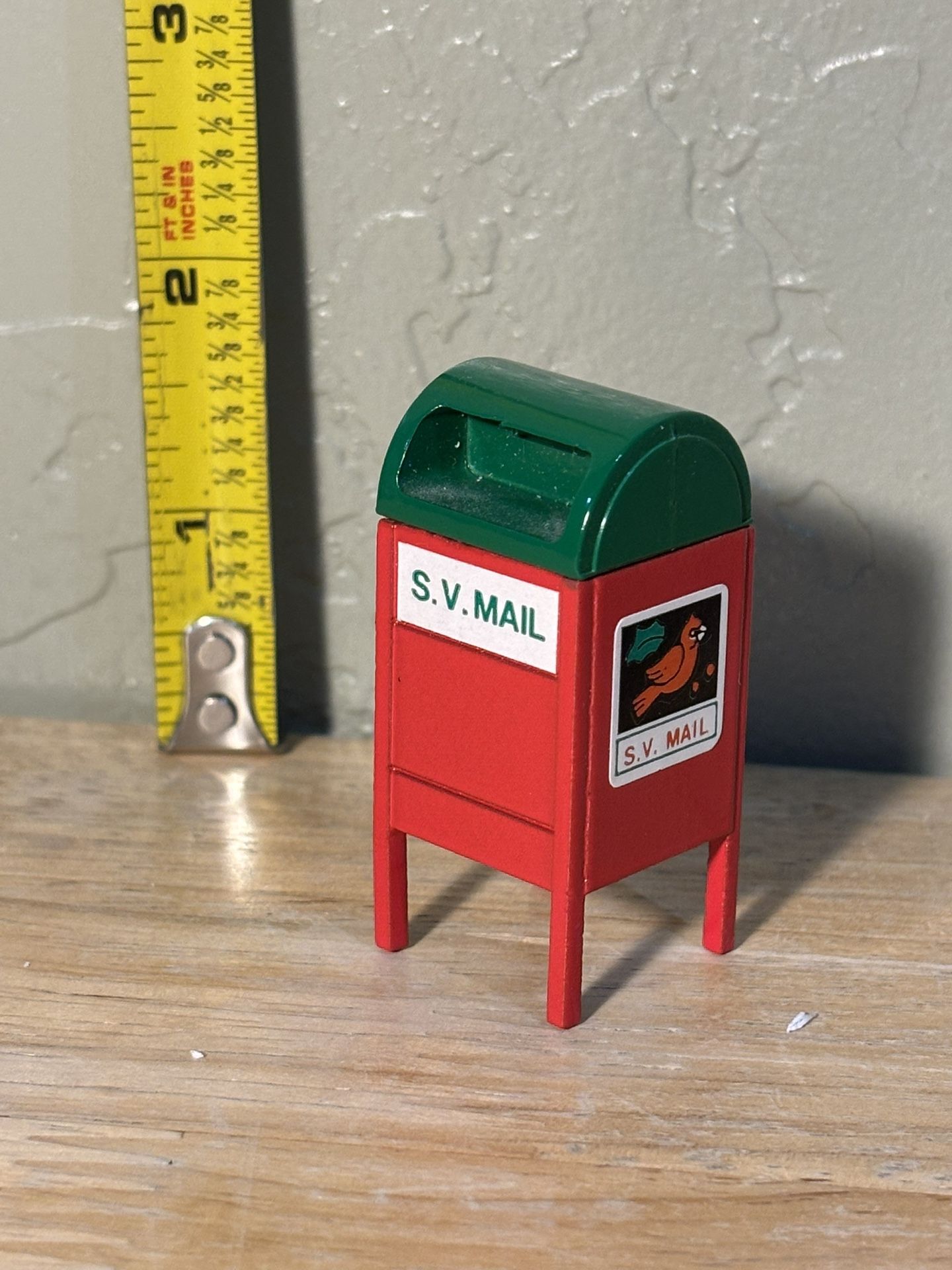 Department 56 - Mail Box
