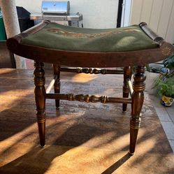 Vintage Antique Bench Seat Hiawatha Heirloom needlepoint covered piano 