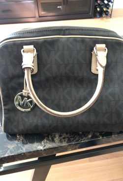 Women’s purse