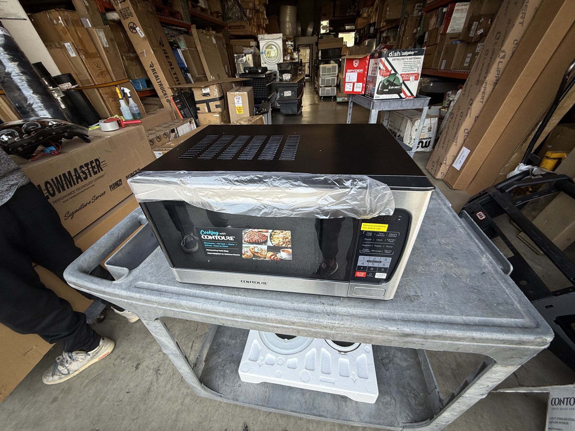 National RV-950S RV Trailer 1.0 cu.ft Mid-Size Built-In Microwave Oven 
