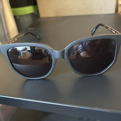 QUAY SUNGLASSES $25