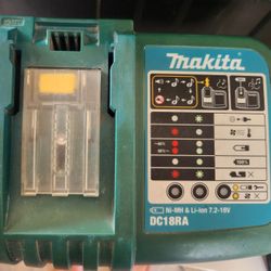 Makita, fast charger.
