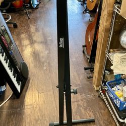 On-Stage KS100 X-Style Keyboard Stand