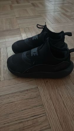 Toddler Size 9 Nike Sneakers