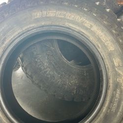 265/70R17. Nomas Una. 