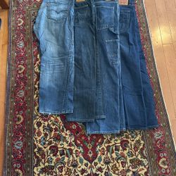 Levis Jeans