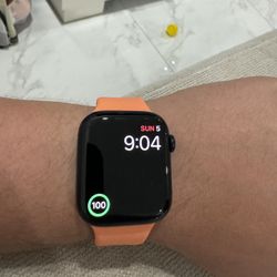 Apple Watch 45mm Like New Multiple Bands