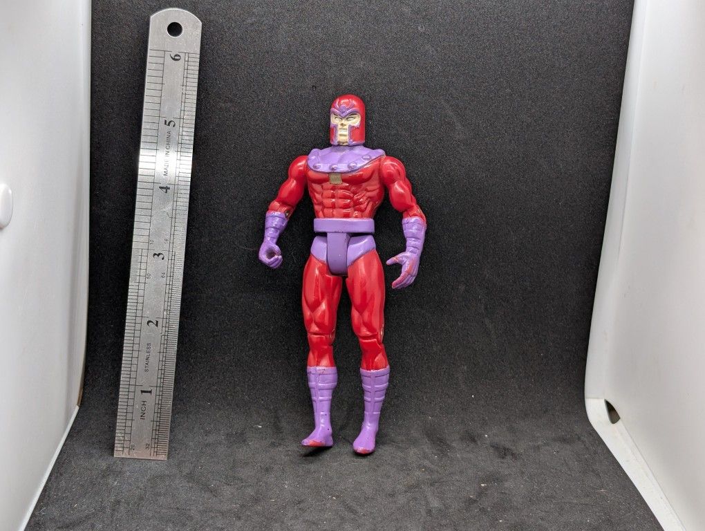 1992 Super Spark Magneto Toy Biz Uncanny X-men Marvel Figure 5”