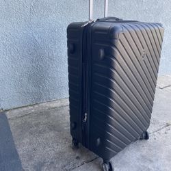 Black Suitcase 