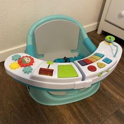 Infantino Music and lights seat and booster