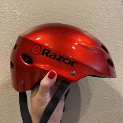 Razor Helmet for Children (Red, Blue and Pink)