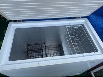 Deep freezer
