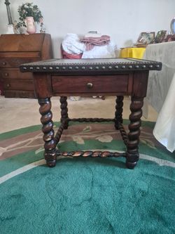25"x28" table