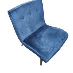 Pristine Vintage Chair