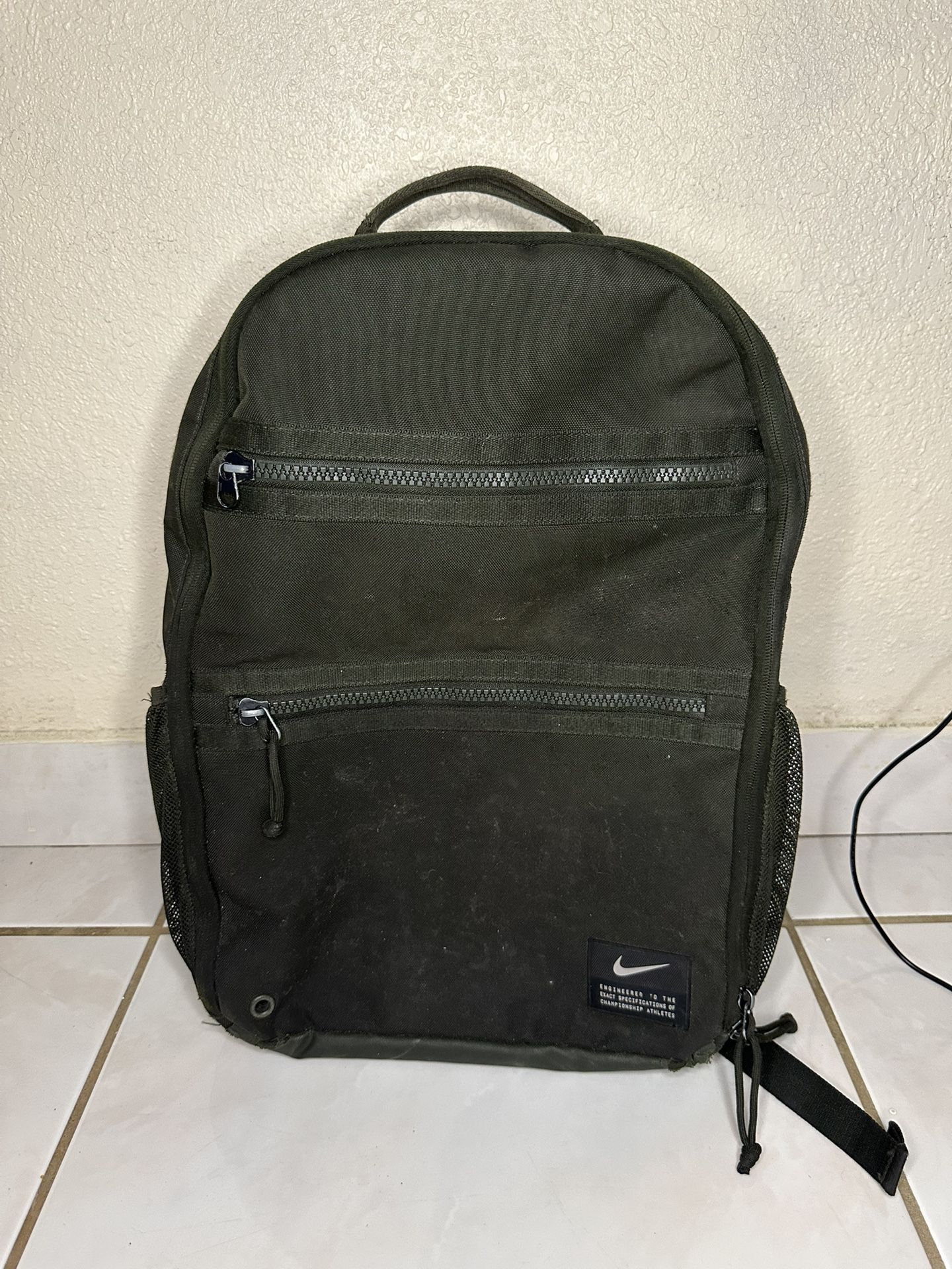 Nike Utility Speed Training Backpack Gym Athletic Army Green Pine