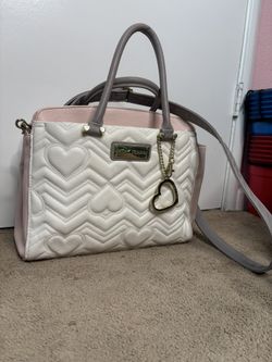 Pastel pink/lilac & cream white hearts Betsey Johnson purse