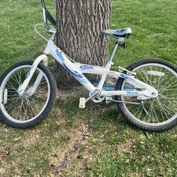 Trek Kids Bike , Mystic 5-8 Age, Built Tough