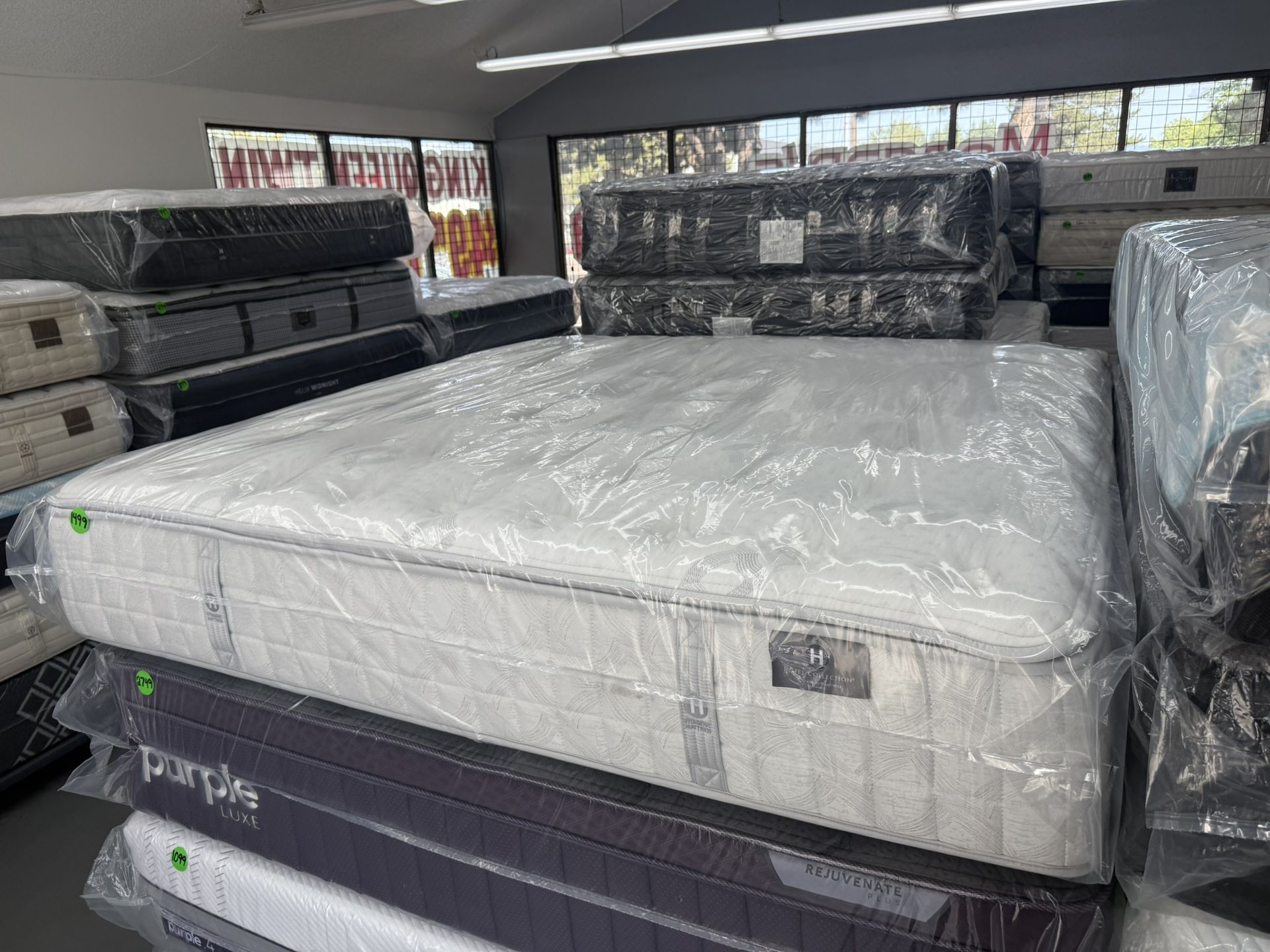 KING SIZE KLUFT AIRELOOM (LUXURY-FIRM) PILLOW TOP MATTRESS & BOX SPRINGS BED SET