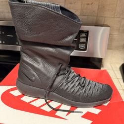 Nike Women 10.5