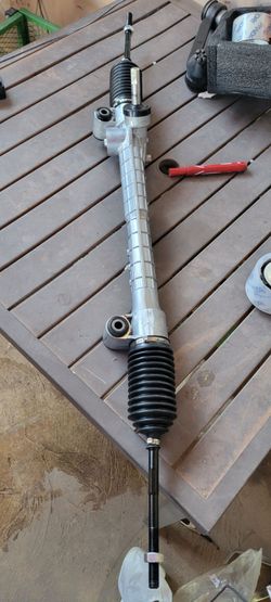 2004-----2012 Chevy Malibu/Pontiac G6 rack and pinion