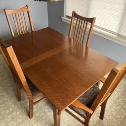 Craftsman Table With Leaf & Chairs